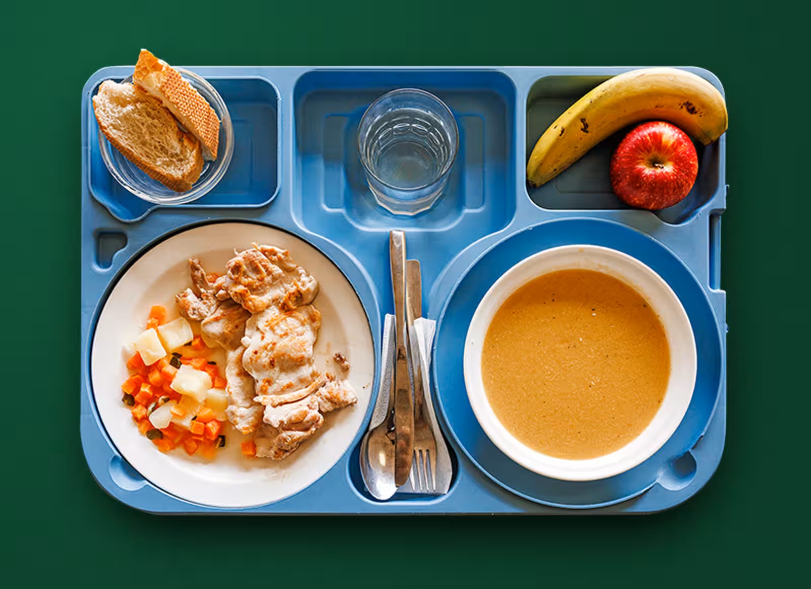 Fotografía de Pablo García del artículo de The Guardian "about stimulating children how school lunches look".